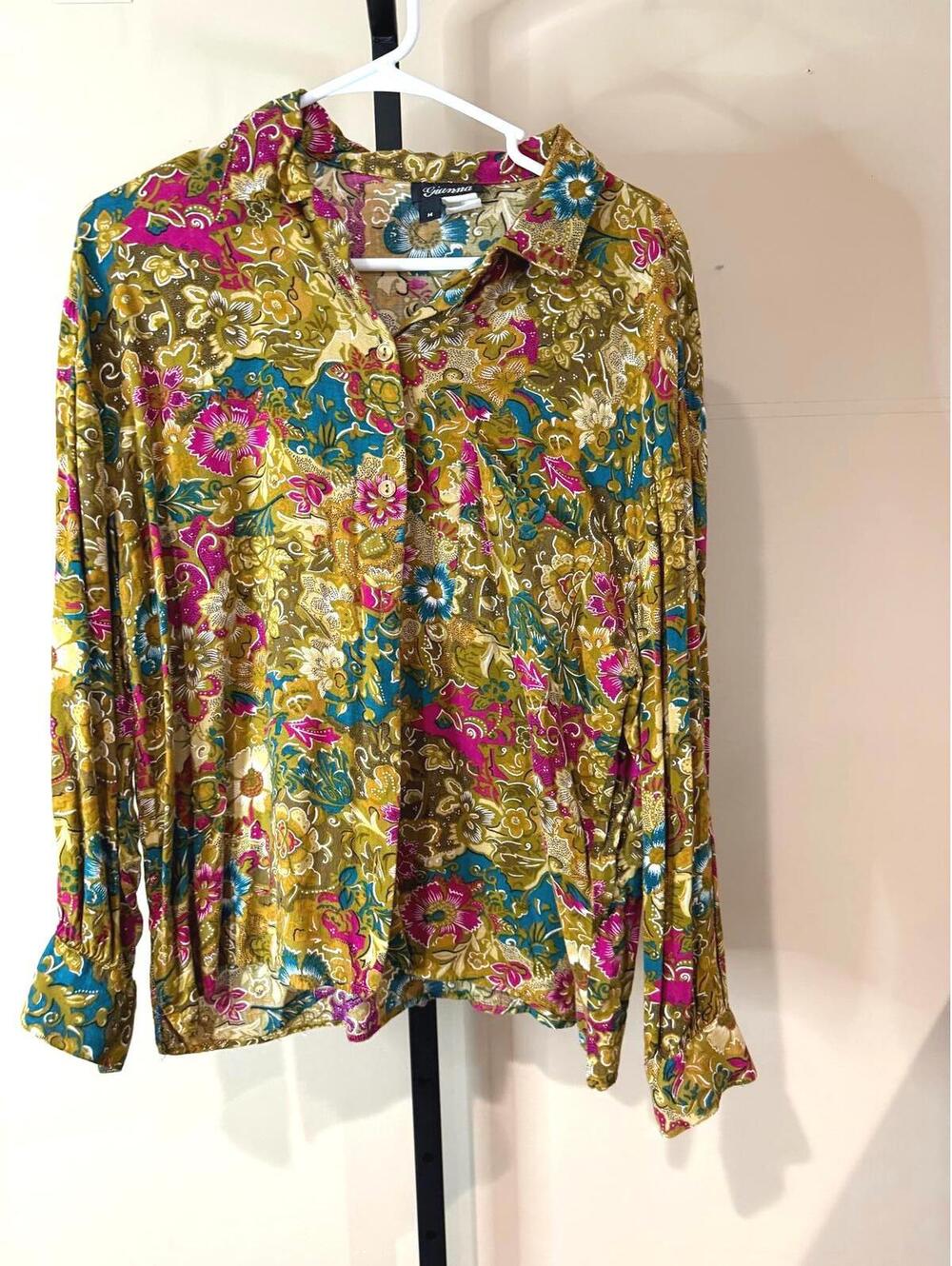 Gianna Women's Medium Casual Rayon Top  with Floral Pattern